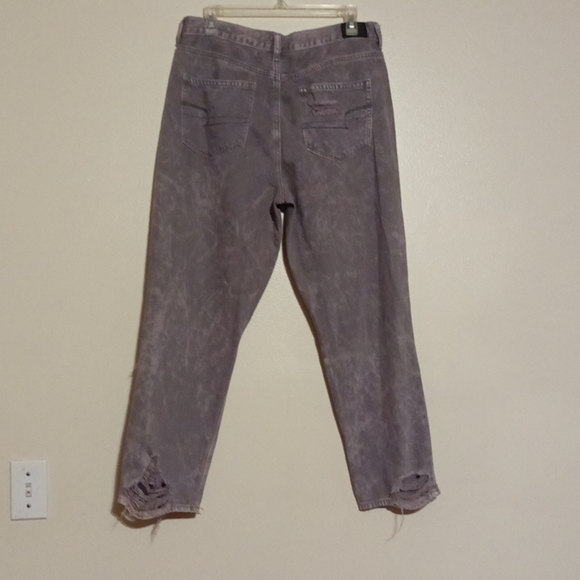 COPY - American Eagle Mom Jeans Distressed Ripped Acid Wash High Waisted Sz 12 … - Picture 2 of 10